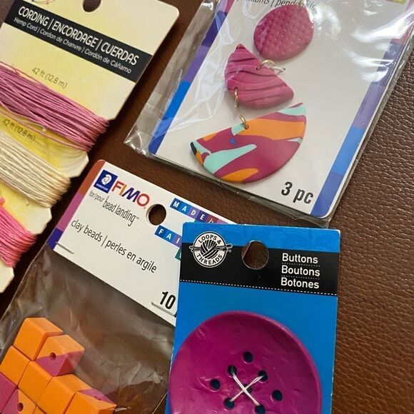 NWT jewelry findings lot of 6 cord/ clay/ earring hooks  # 0804 - Picture 3 of 6